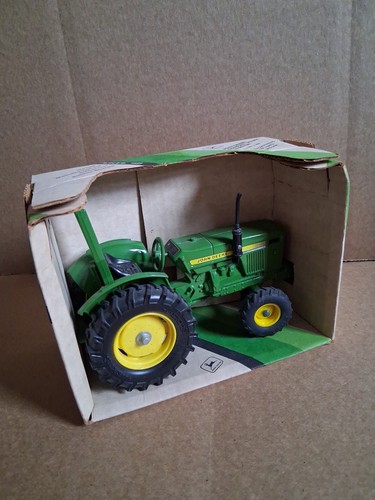 Vintage ertl 581 john deere - #581,