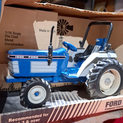 Vintage scale models ford - models,