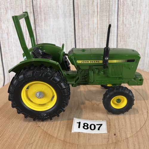 Ertl john deere - 1/16., compact